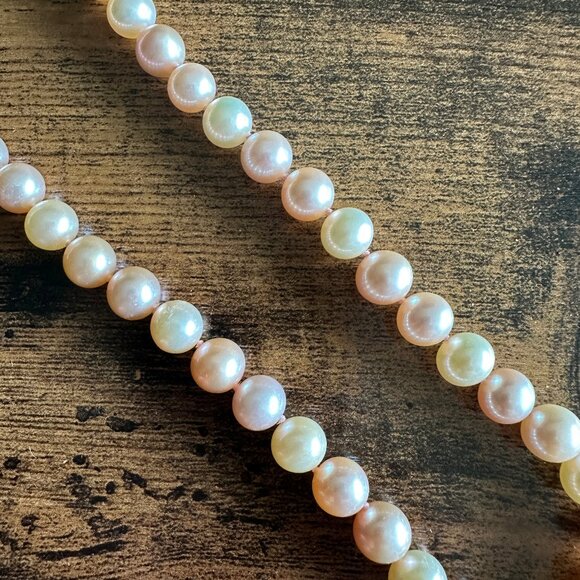 David Yurman Bijoux Pastel Pink & White Pearl Necklace w/ Diamonds - 9mm - 16" - Picture 4 of 14